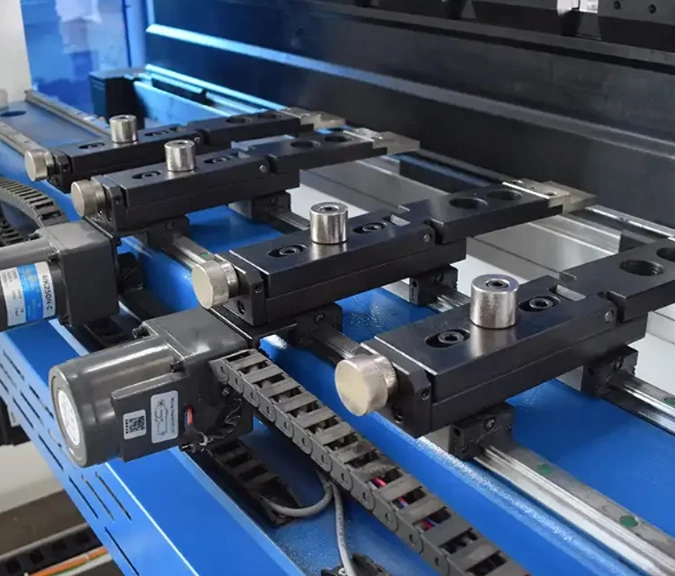 Press Brake 4-Axis CNC BackGauge with X, R, Z1, Z2-Axis