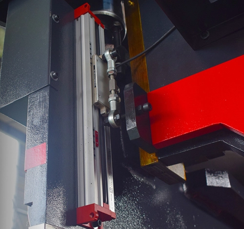 High Precision Linear Encoders